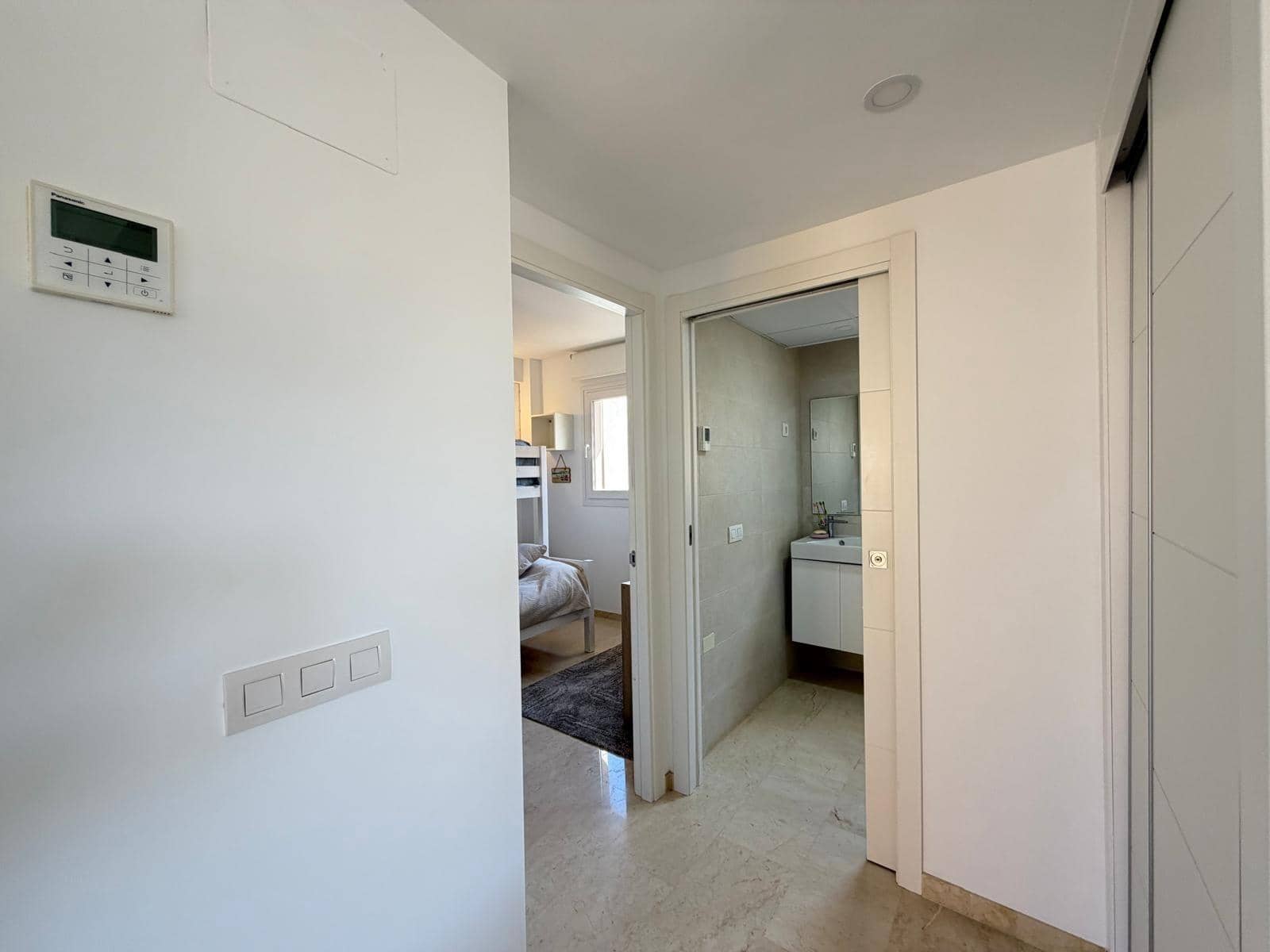 2 chambre Penthouse à vendre à Punta Prima avec piscine - 339 900 € (Ref: 9782987)