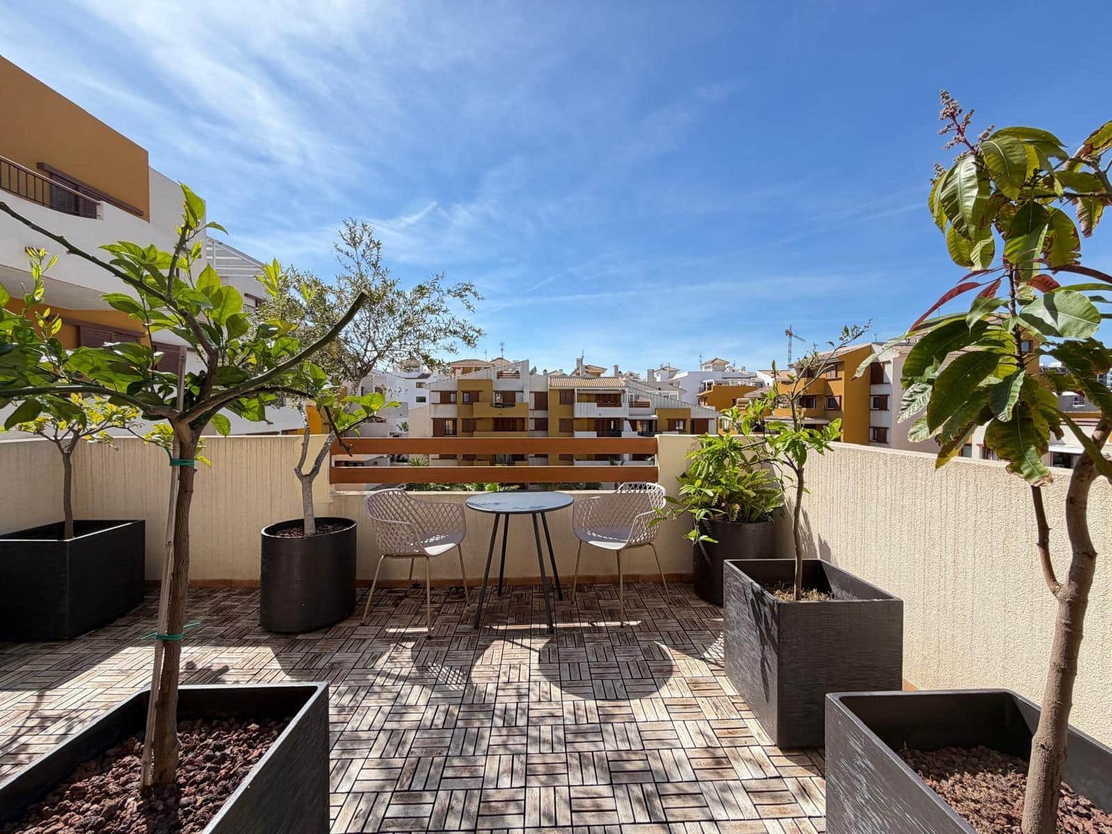 2 chambre Penthouse à vendre à Punta Prima avec piscine - 339 900 € (Ref: 9782987)