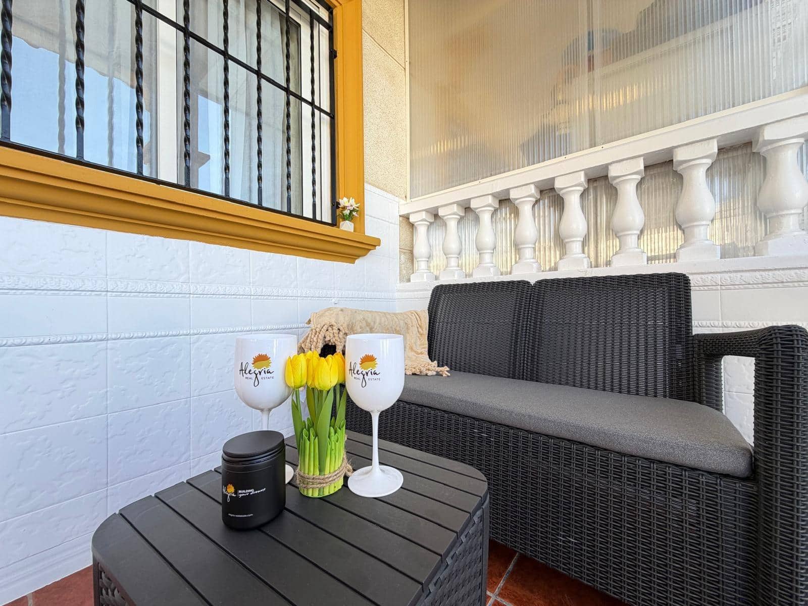 3 soveværelse Rækkehus til salg i Orihuela Costa med swimmingpool - € 259.900 (Ref: 9782989)