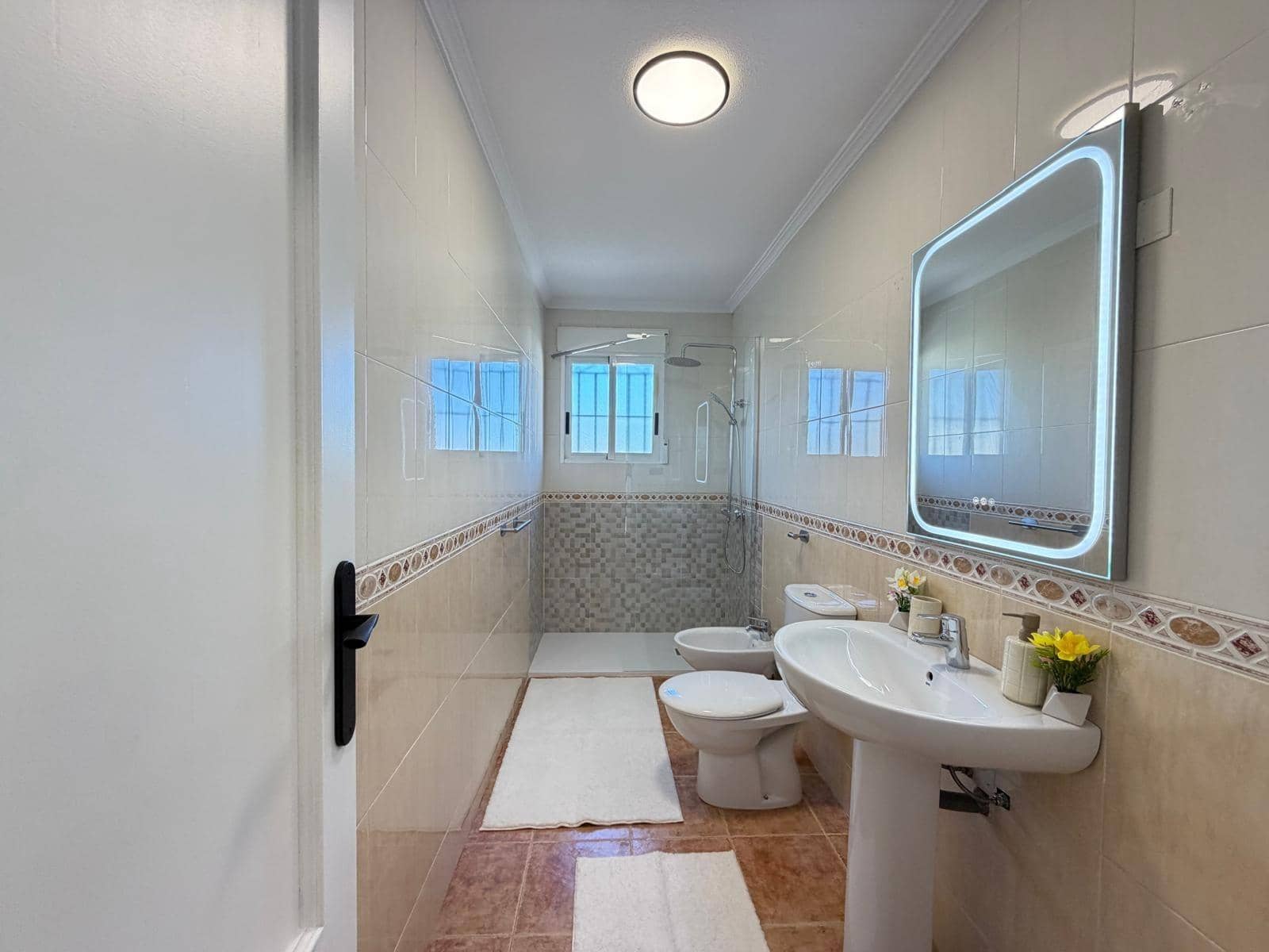 3 soveværelse Rækkehus til salg i Orihuela Costa med swimmingpool - € 259.900 (Ref: 9782989)