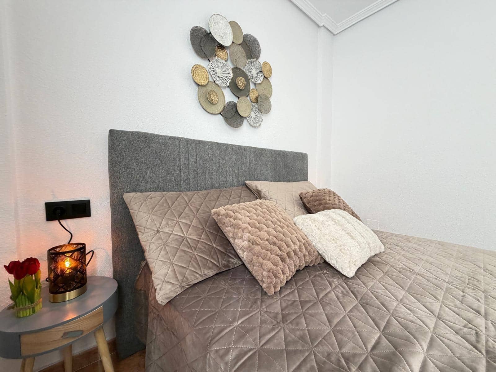 3 soveværelse Rækkehus til salg i Orihuela Costa med swimmingpool - € 259.900 (Ref: 9782989)