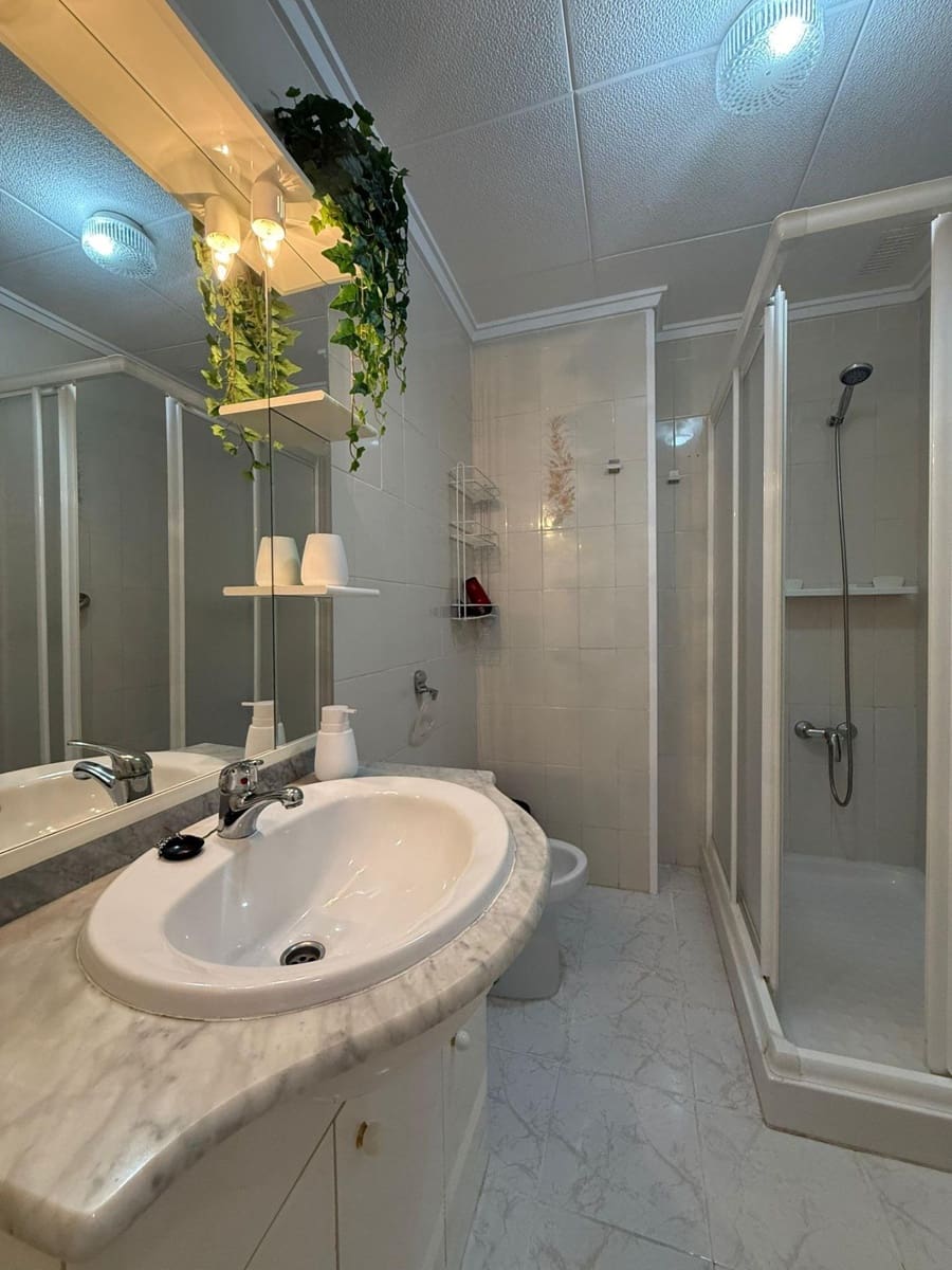 1 chambre Appartement à vendre à Torrevieja - 147 000 € (Ref: 9782990)