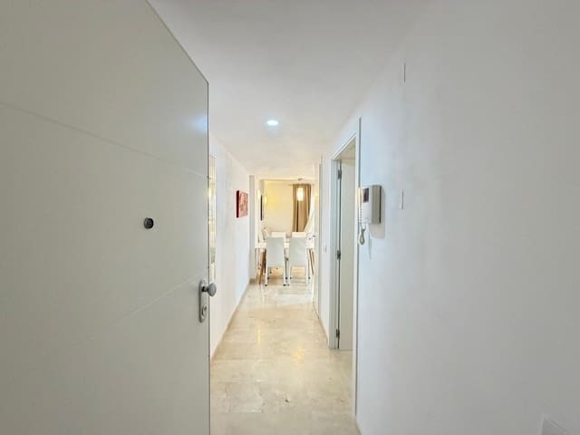 3 chambre Appartement à vendre à Punta Prima, Torrevieja avec piscine garage - 289 000 € (Ref: 9782991)