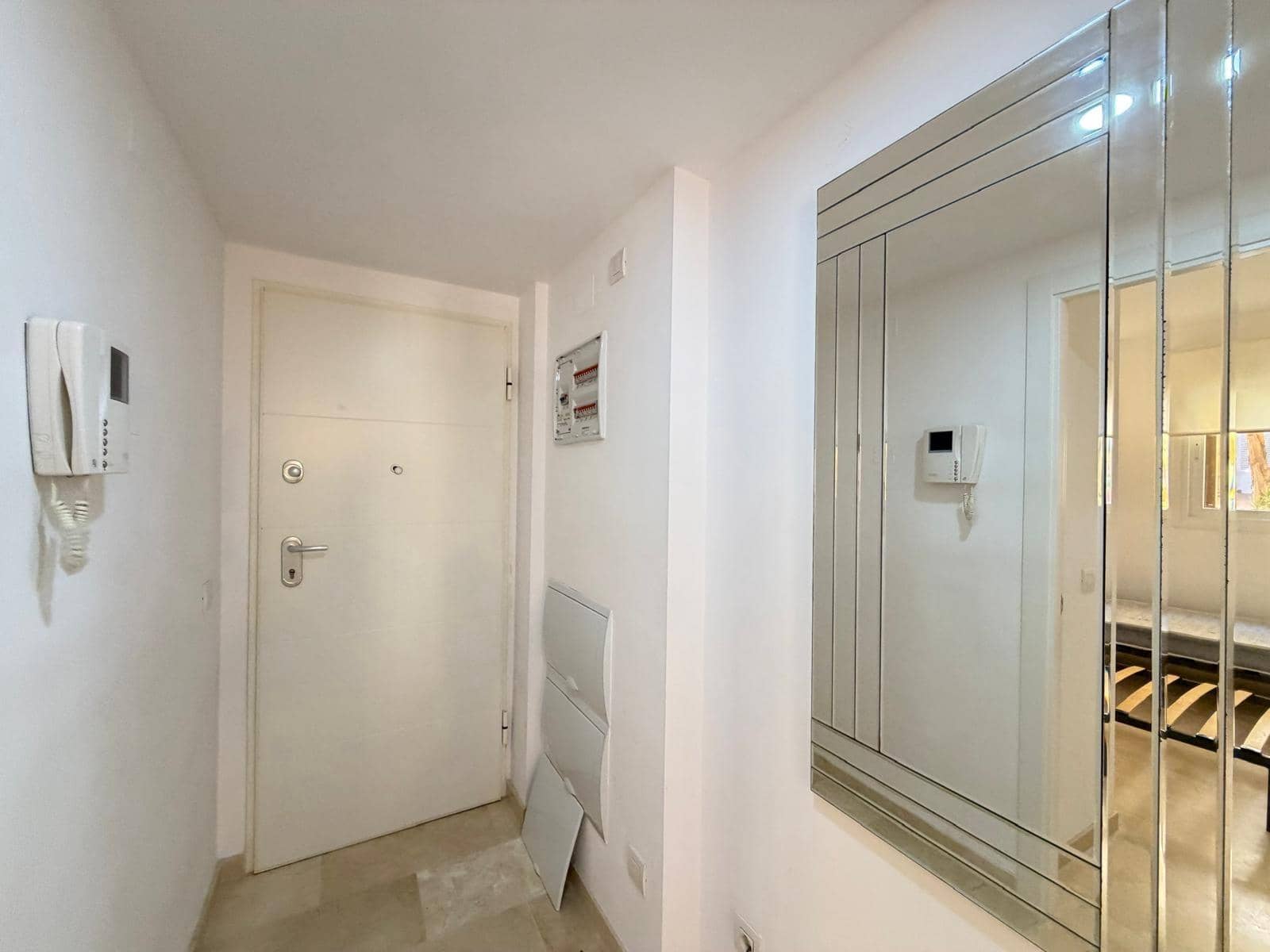 3 chambre Appartement à vendre à Punta Prima avec piscine garage - 289 000 € (Ref: 9782991)