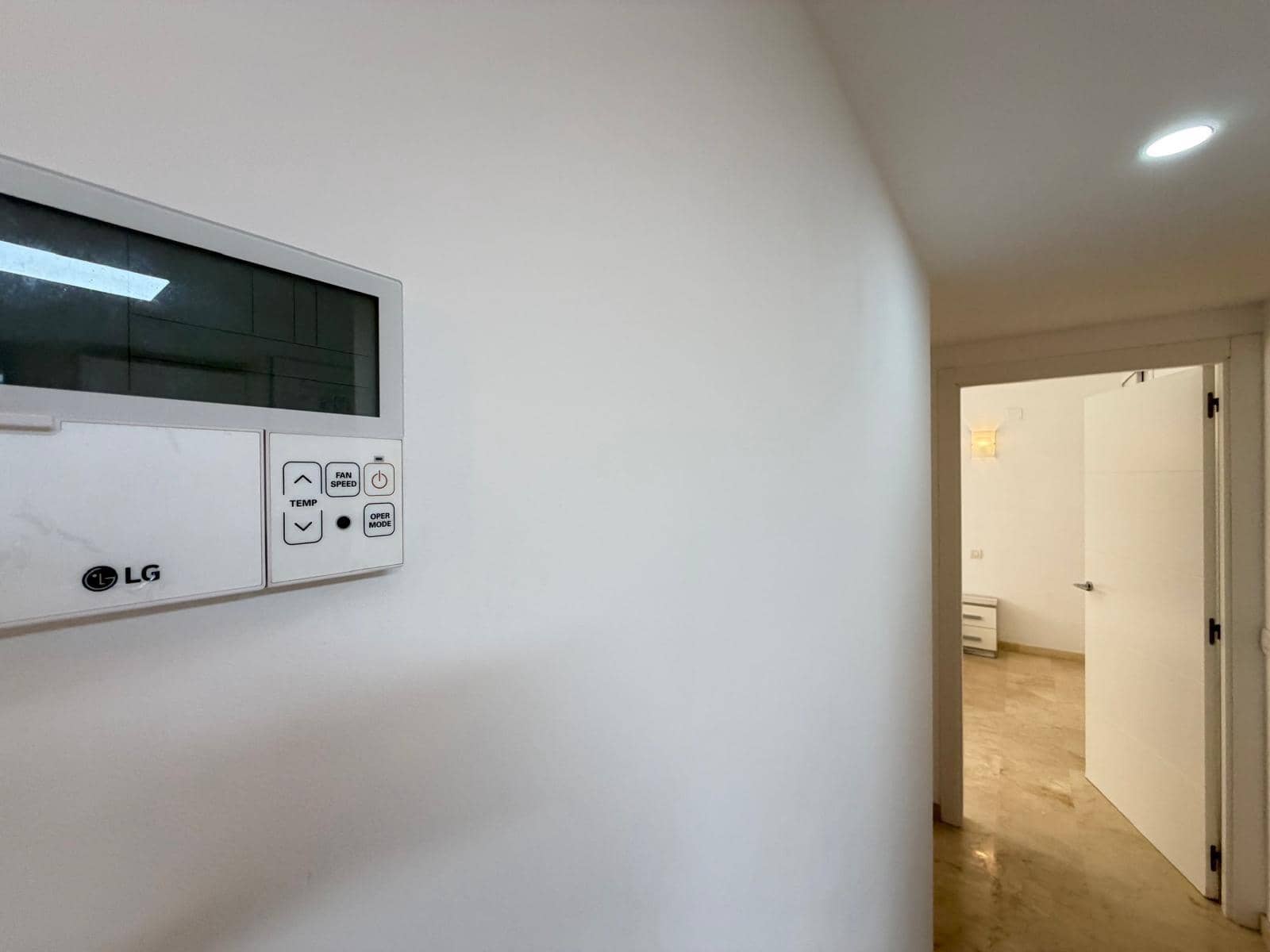 3 chambre Appartement à vendre à Punta Prima avec piscine garage - 289 000 € (Ref: 9782991)