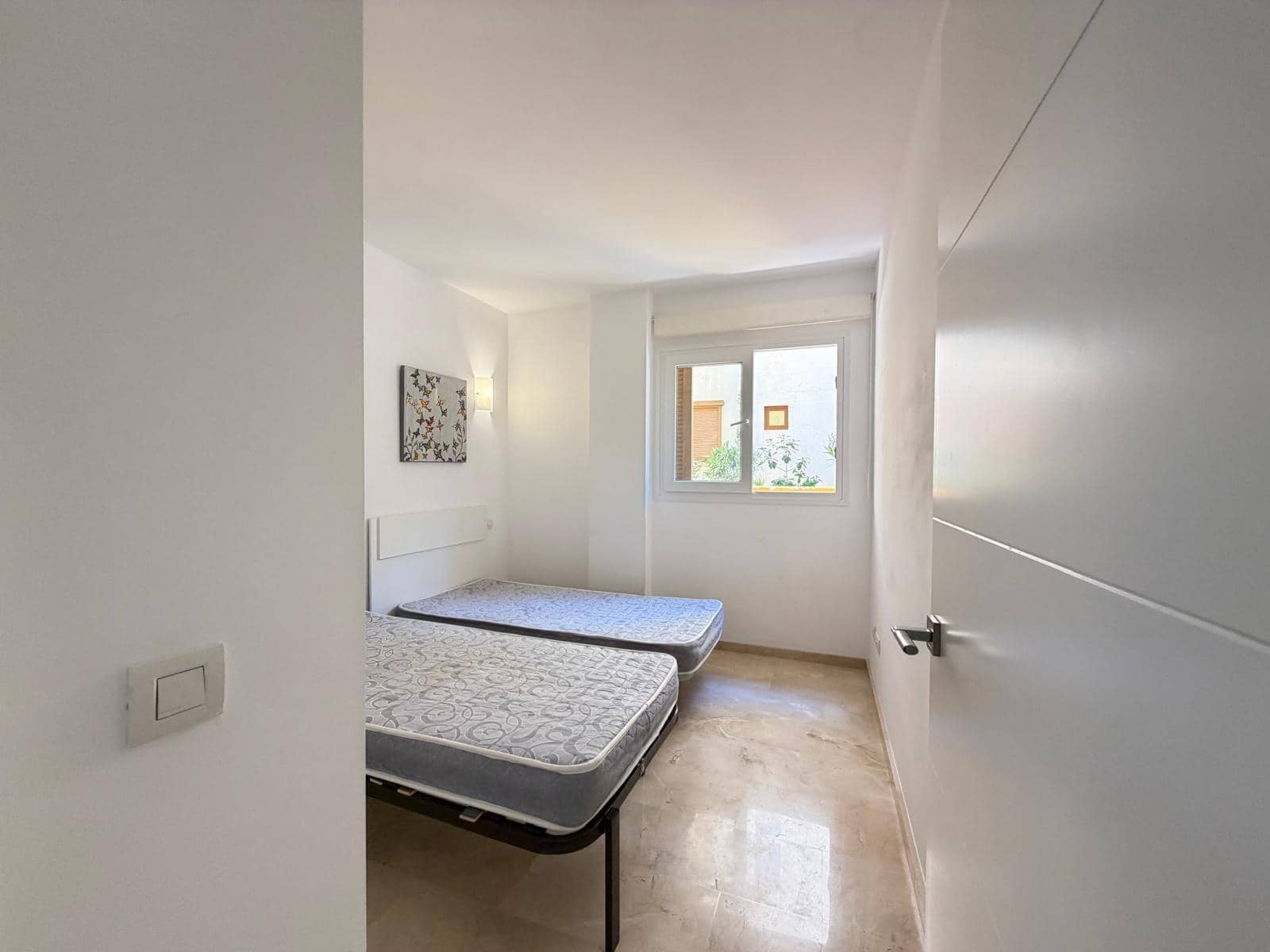 3 chambre Appartement à vendre à Punta Prima avec piscine garage - 289 000 € (Ref: 9782991)