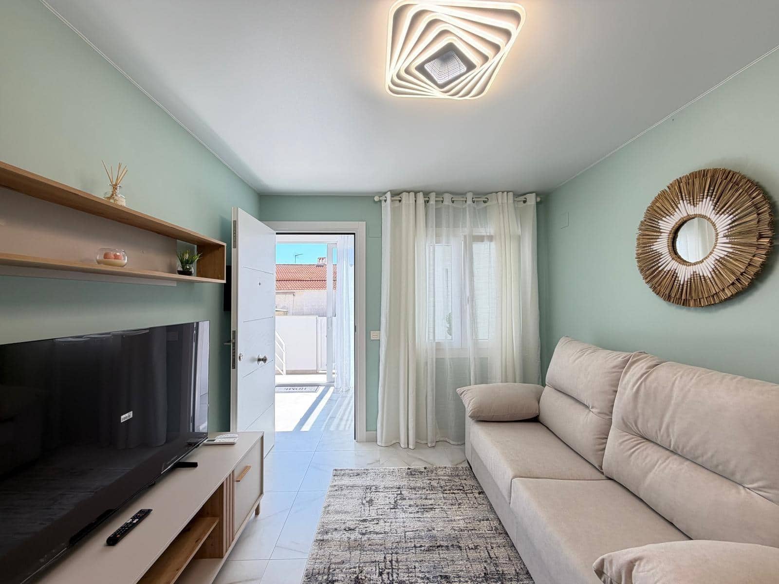 2 soverom Rekkehus til salgs i Torrevieja - € 159 900 (Ref: 9782992)