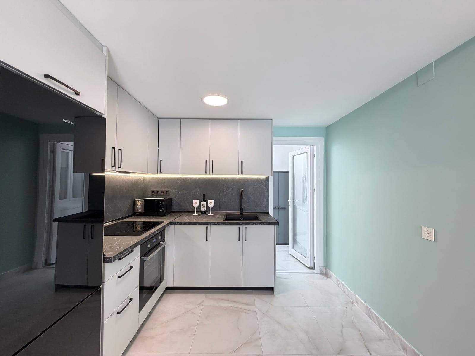 2 soverom Rekkehus til salgs i Torrevieja - € 159 900 (Ref: 9782992)