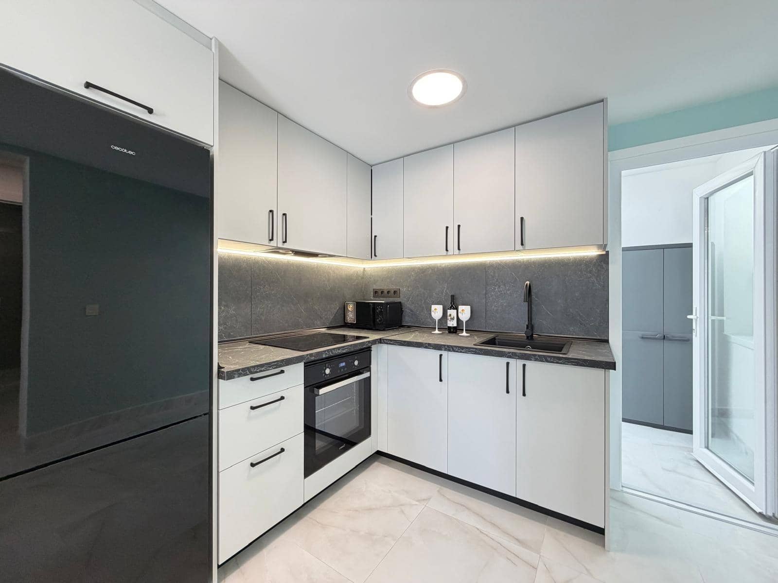 2 soverom Rekkehus til salgs i Torrevieja - € 159 900 (Ref: 9782992)