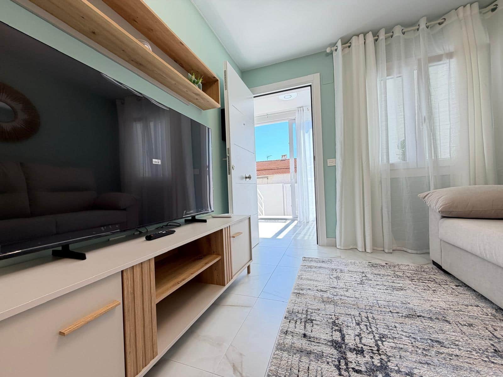 2 soverom Rekkehus til salgs i Torrevieja - € 159 900 (Ref: 9782992)