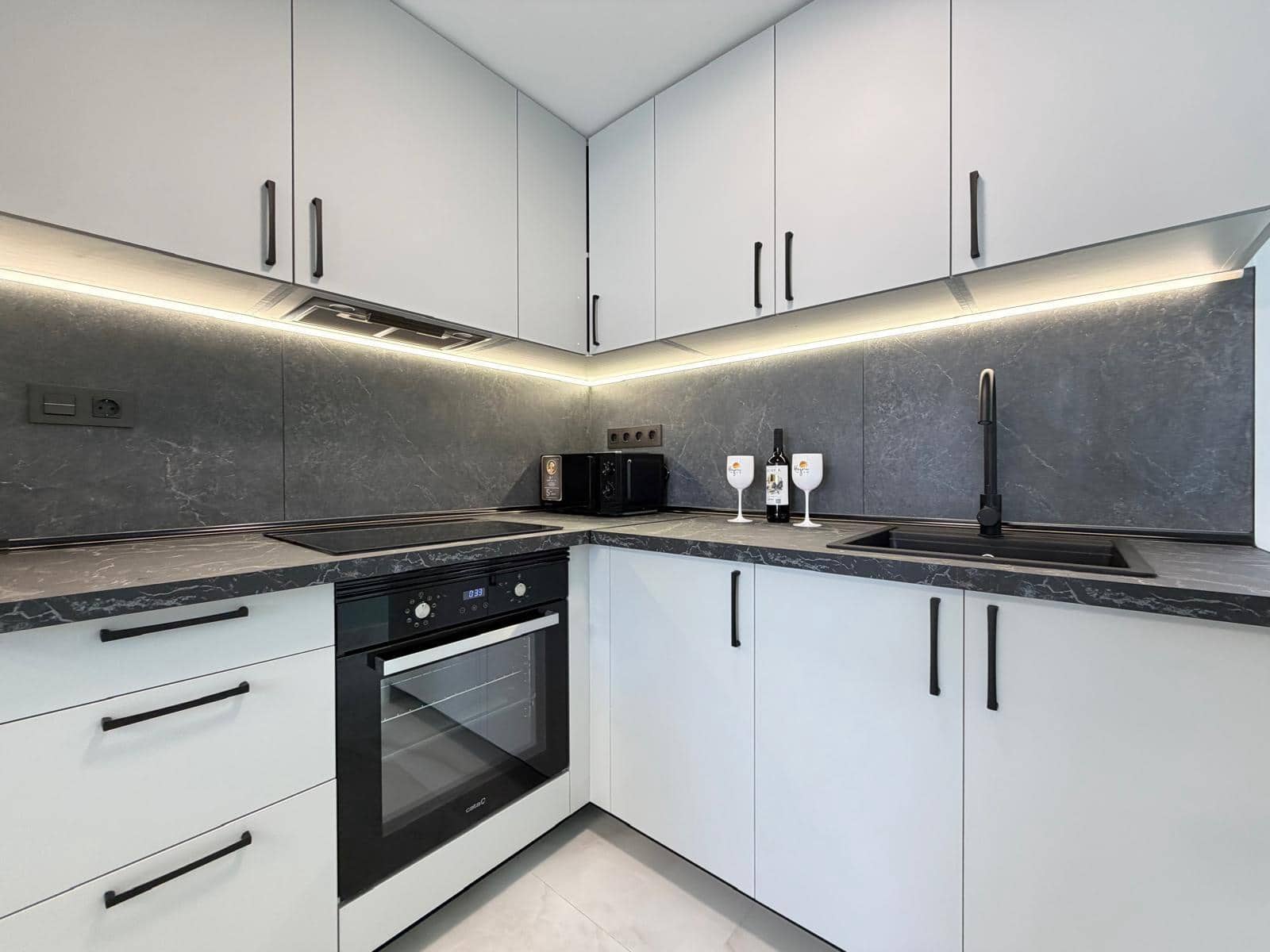 2 soverom Rekkehus til salgs i Torrevieja - € 159 900 (Ref: 9782992)