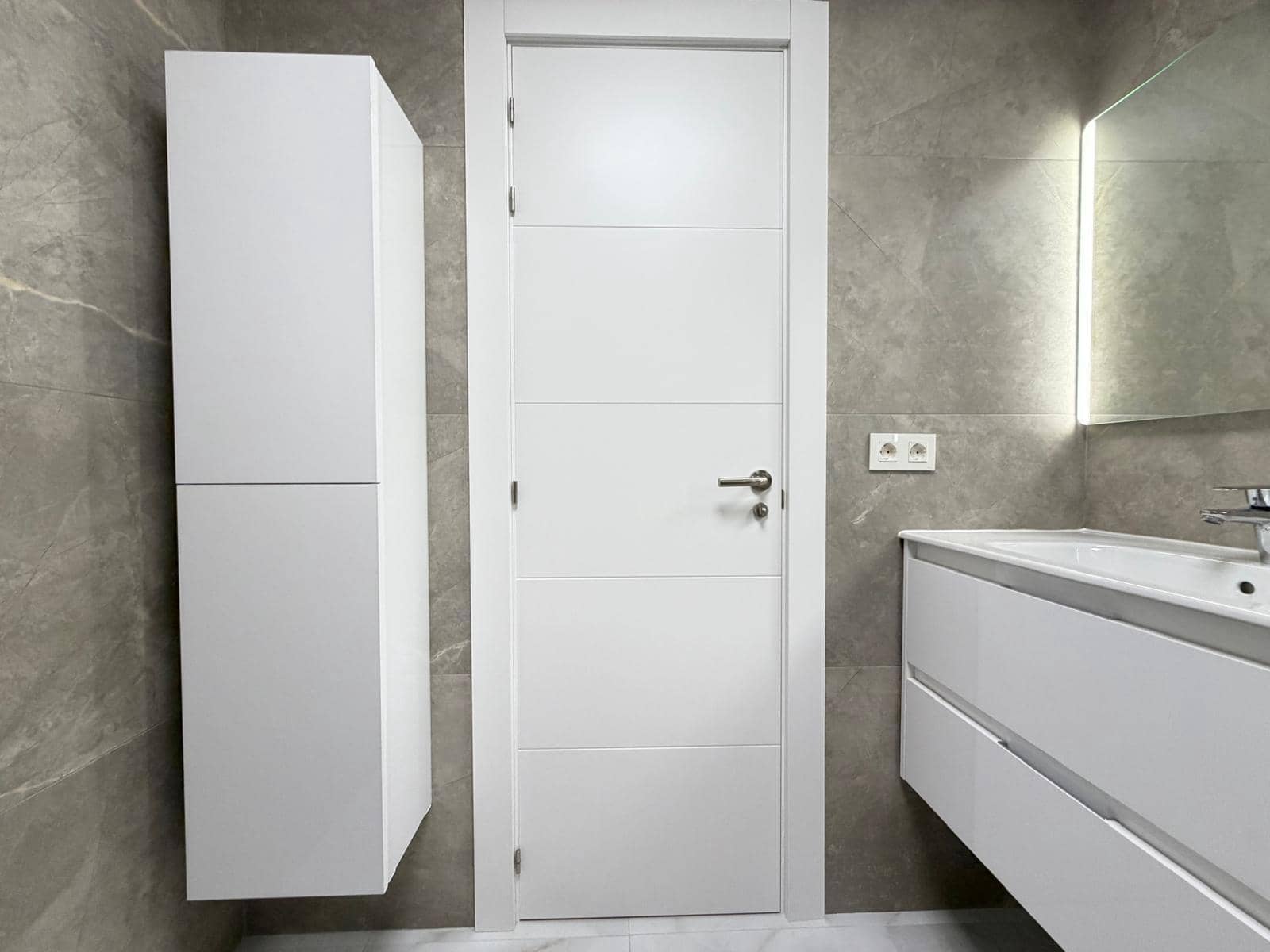 2 soverom Rekkehus til salgs i Torrevieja - € 159 900 (Ref: 9782992)