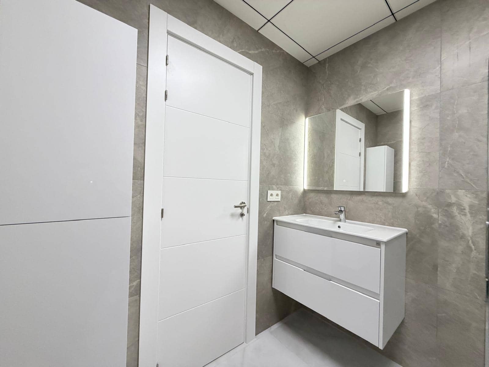 2 soverom Rekkehus til salgs i Torrevieja - € 159 900 (Ref: 9782992)