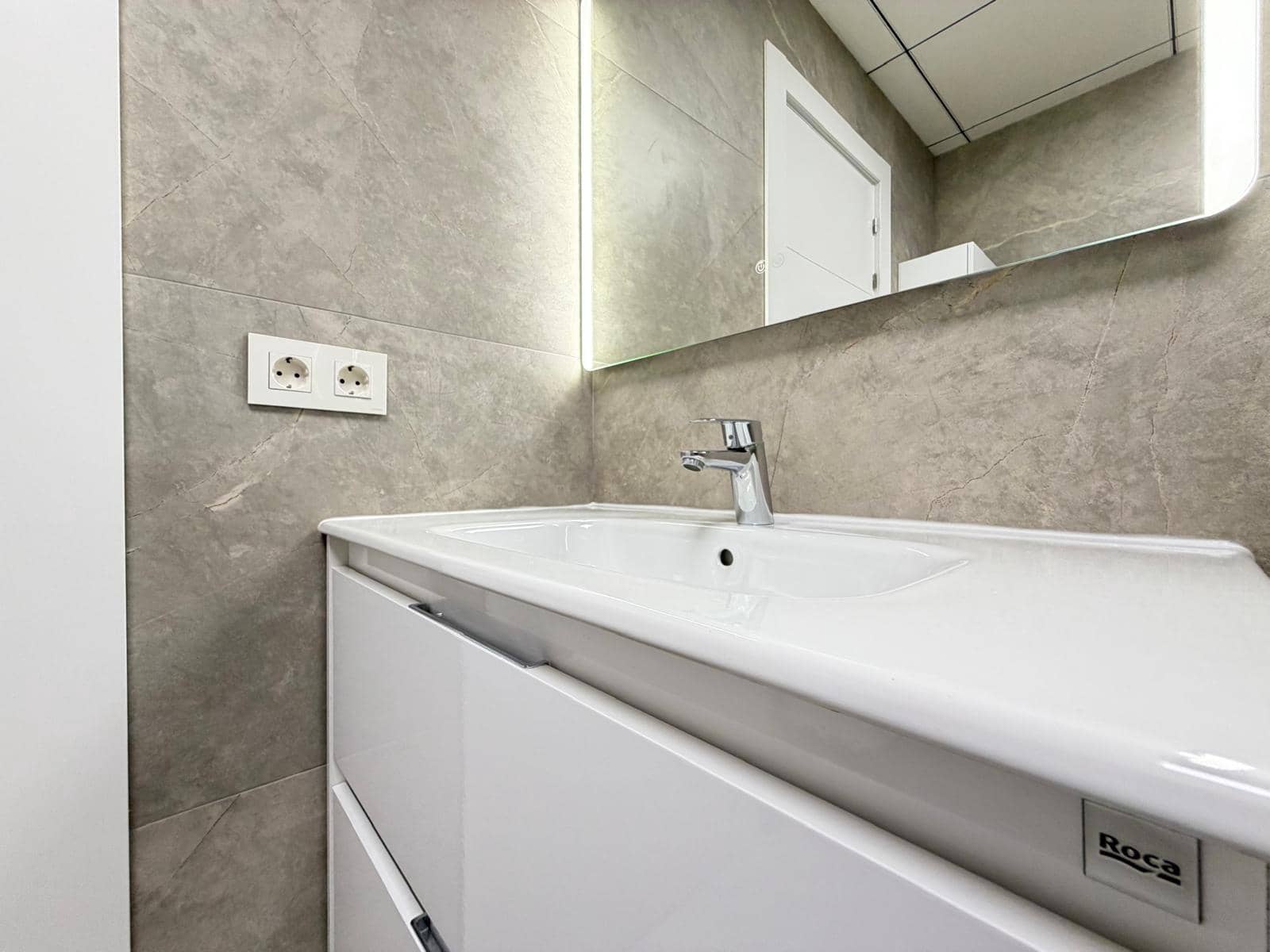 2 soverom Rekkehus til salgs i Torrevieja - € 159 900 (Ref: 9782992)