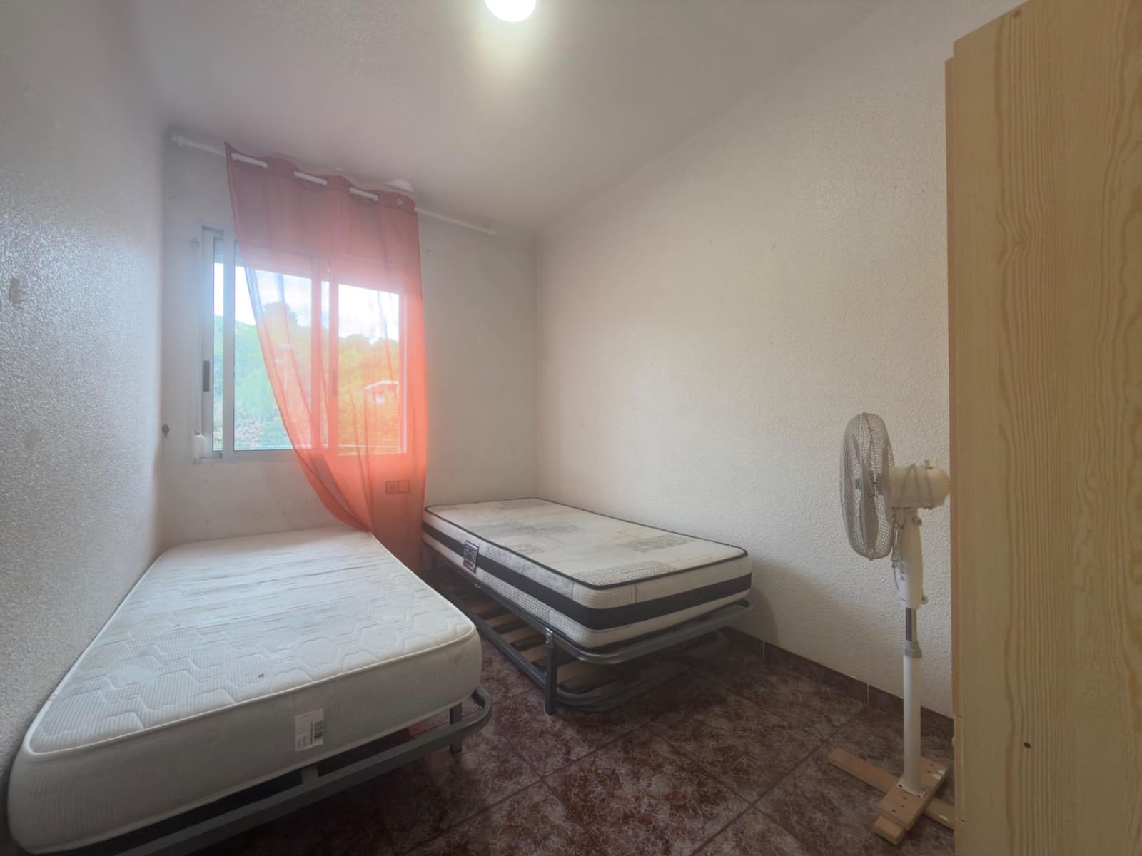 3 sovrum Lägenhet till salu i Alicante stad - 100 000 € (Ref: 9788399)