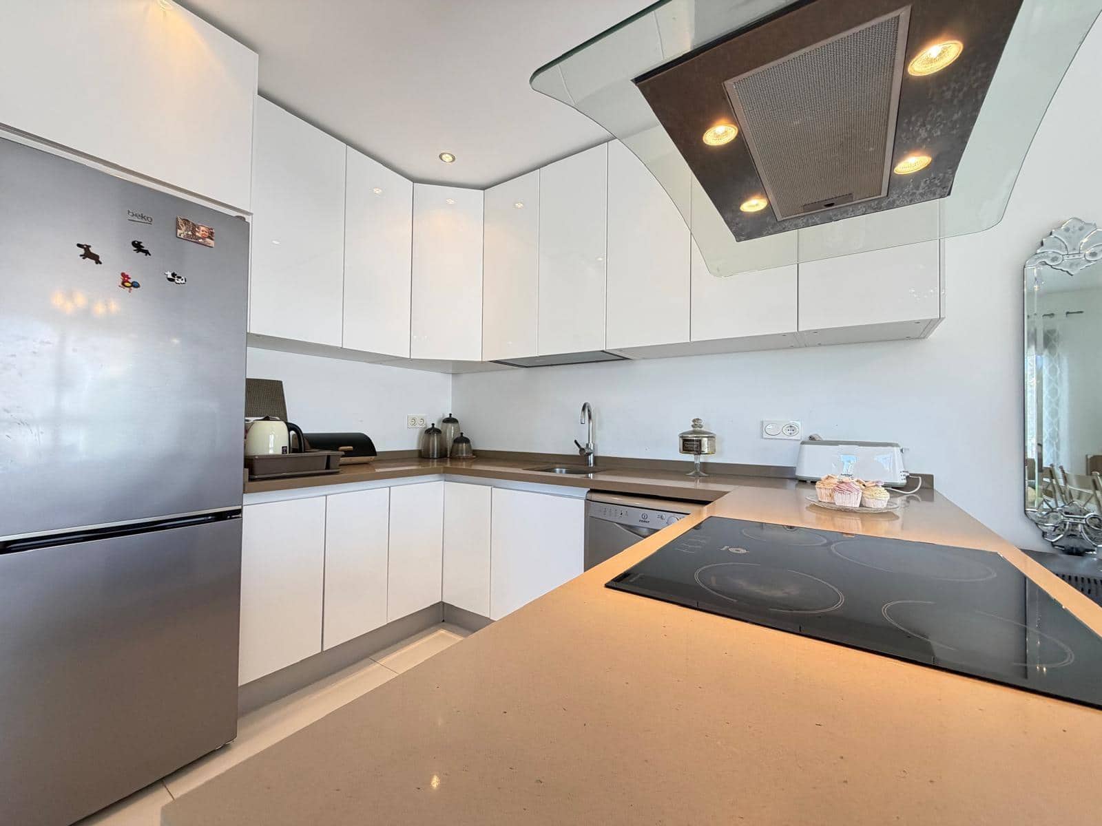 4 soveværelse Villa til salg i Dona Pepa med swimmingpool garage - € 399.900 (Ref: 9788400)