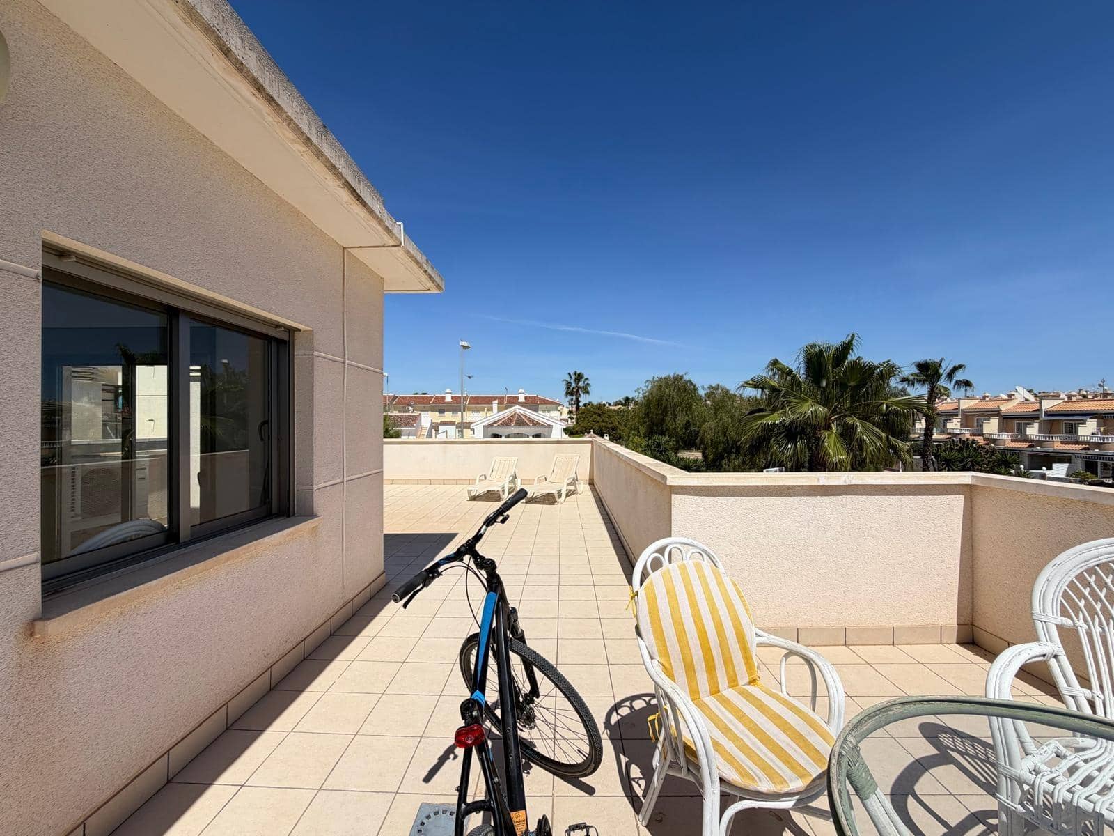 4 soveværelse Villa til salg i Dona Pepa med swimmingpool garage - € 399.900 (Ref: 9788400)