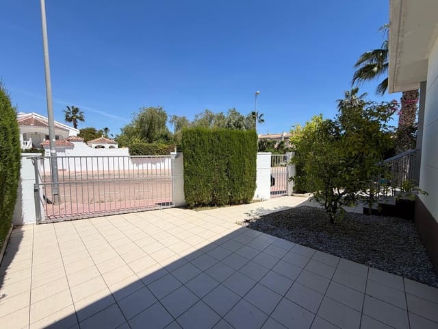 4 soveværelse Villa til salg i Doña Pepa, Rojales med swimmingpool garage - € 399.900 (Ref: 9788400)