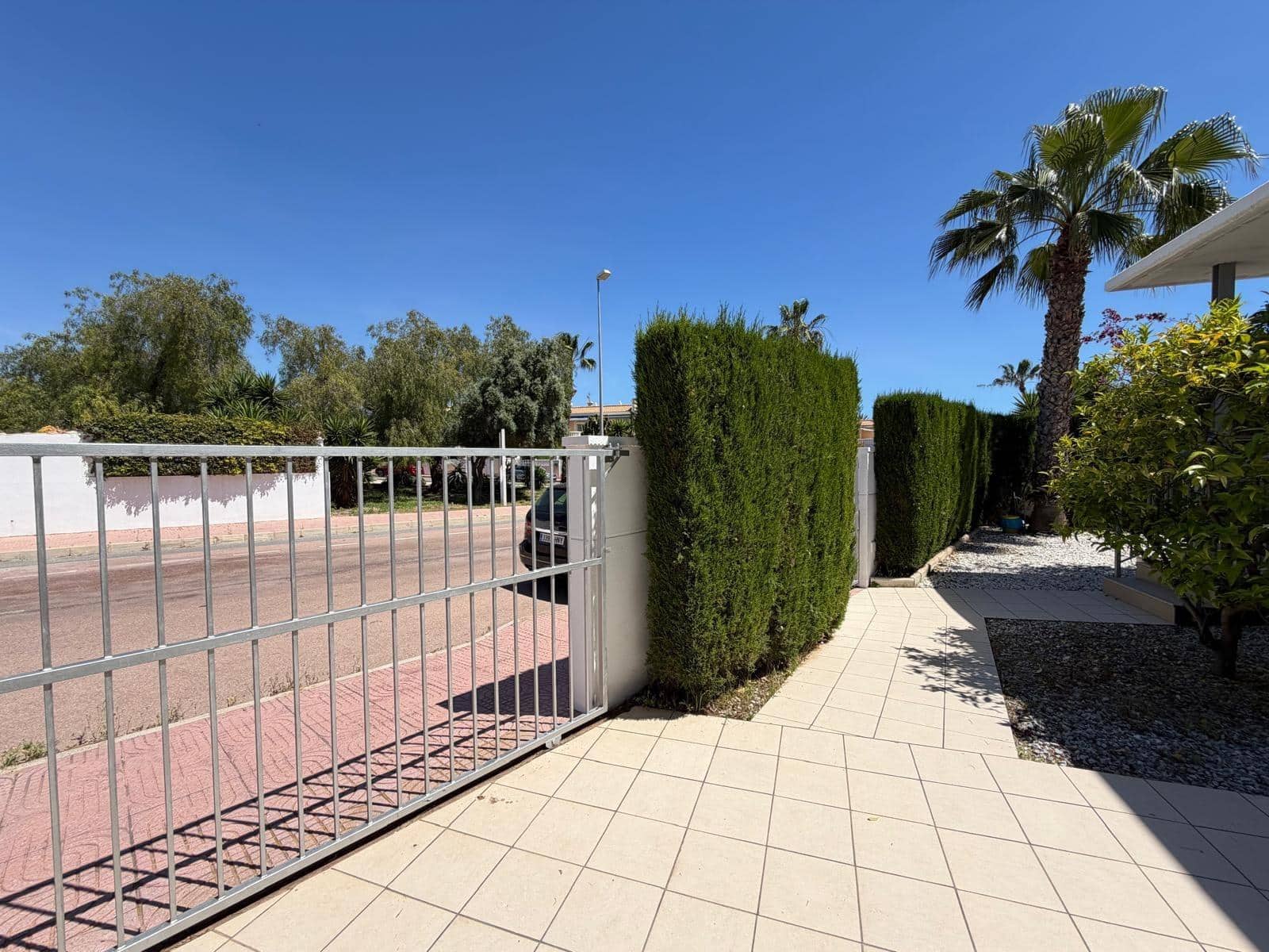 4 soveværelse Villa til salg i Dona Pepa med swimmingpool garage - € 399.900 (Ref: 9788400)