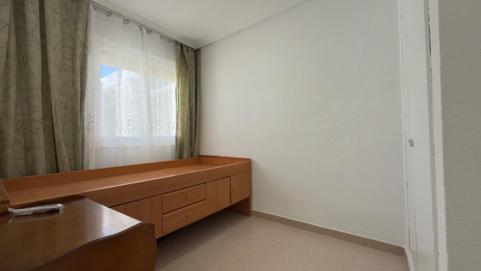 3 slaapkamer Appartement te koop in Alicante stad - € 175.000 (Ref: 9791050)