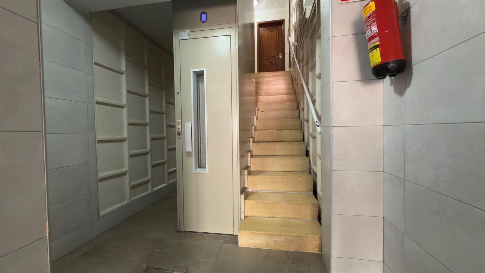 3 slaapkamer Appartement te koop in Alicante stad - € 175.000 (Ref: 9791050)