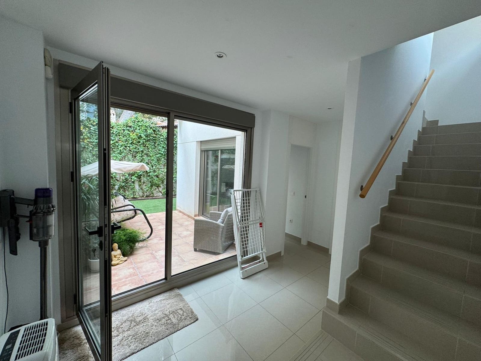 3 sypialnia Dom szeregowy na sprzedaż w Punta Prima z basenem - 375 000 € (Ref: 9794637)