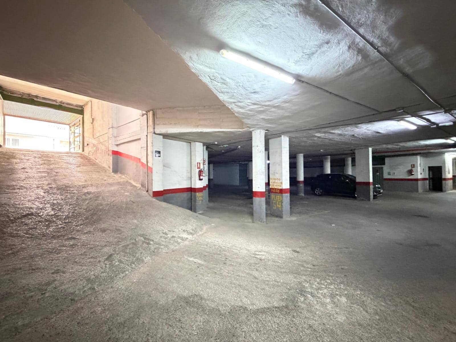 Autotalli myytävänä paikassa Torrevieja - 22 000 € (Ref: 9797103)