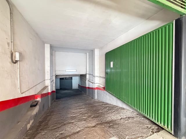 Autotalli myytävänä paikassa Playa del Cura, Torrevieja - 22 000 € (Ref: 9797103)