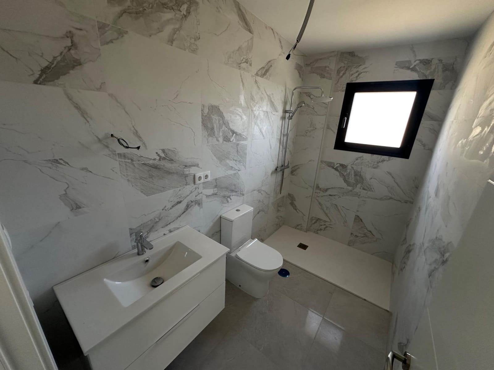 5 bedroom Villa for sale in San Vicente / Sant Vicent del Raspeig - € 590,000 (Ref: 9797104)