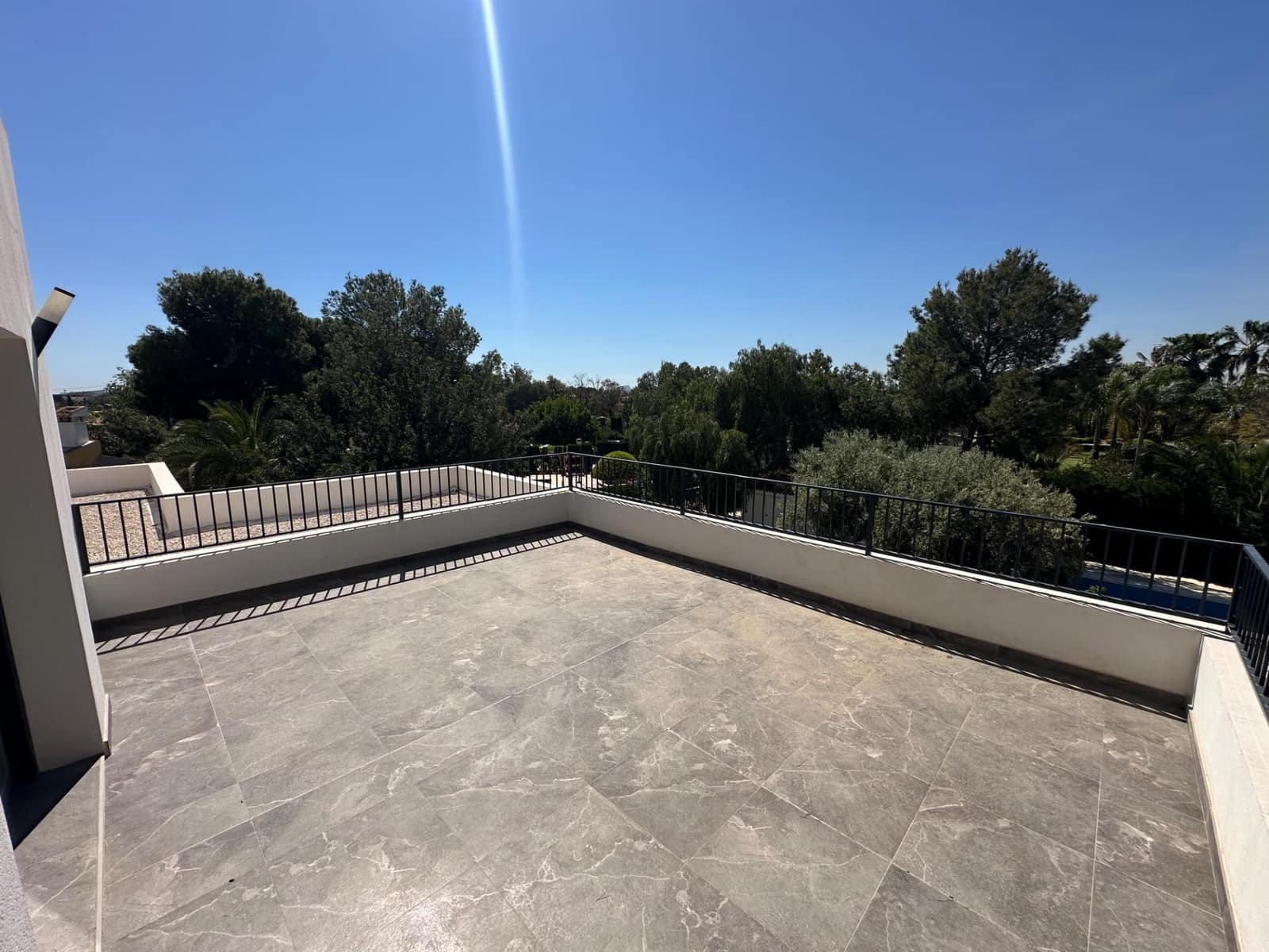 5 bedroom Villa for sale in San Vicente / Sant Vicent del Raspeig - € 590,000 (Ref: 9797104)