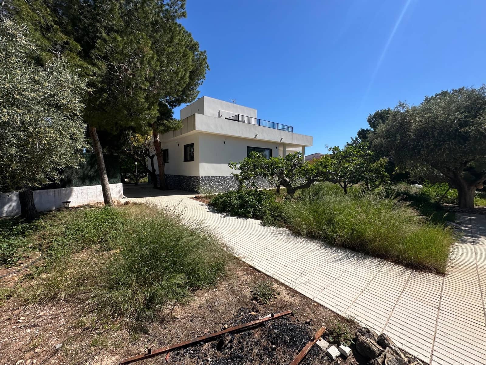 5 bedroom Villa for sale in San Vicente / Sant Vicent del Raspeig - € 590,000 (Ref: 9797104)