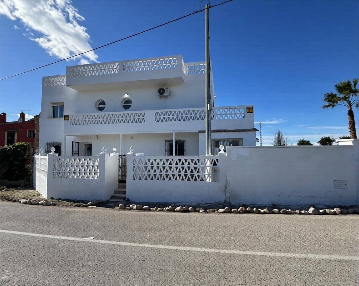 10 Zimmer Villa zu verkaufen in Cox - 495.000 € (Ref: 9799257)