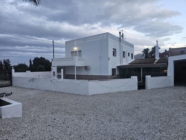 10 Zimmer Villa zu verkaufen in Cox - 495.000 € (Ref: 9799257)