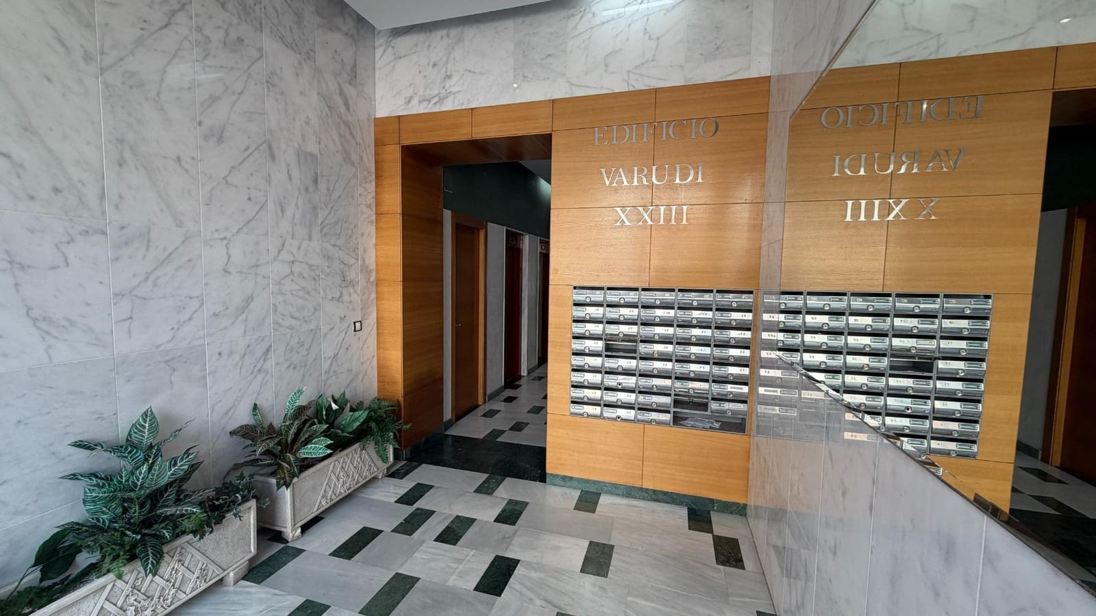 3 bedroom Apartment for sale in Torrevieja - € 300,000 (Ref: 9804297)