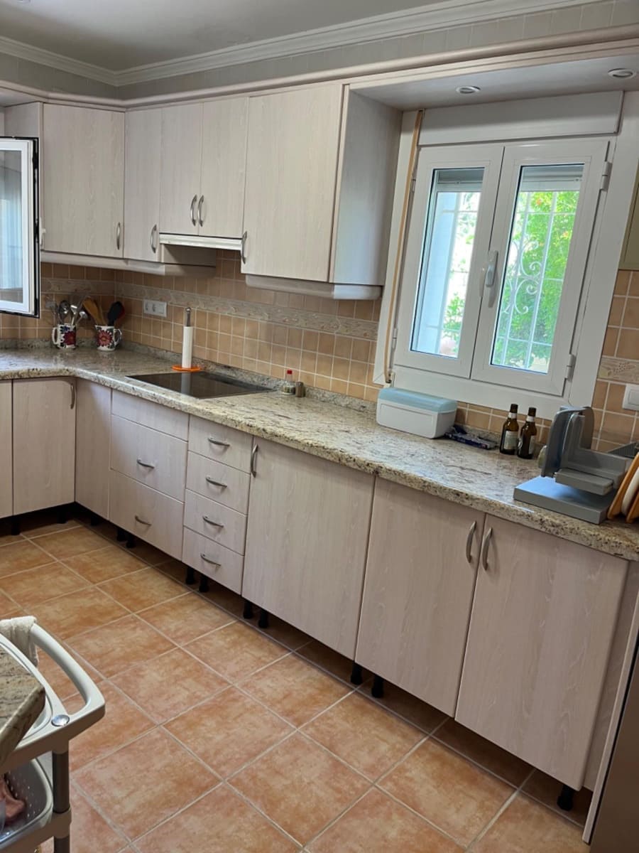 3 sypialnia Willa na sprzedaż w Benissa z basenem garażem - 785 000 € (Ref: 9804298)