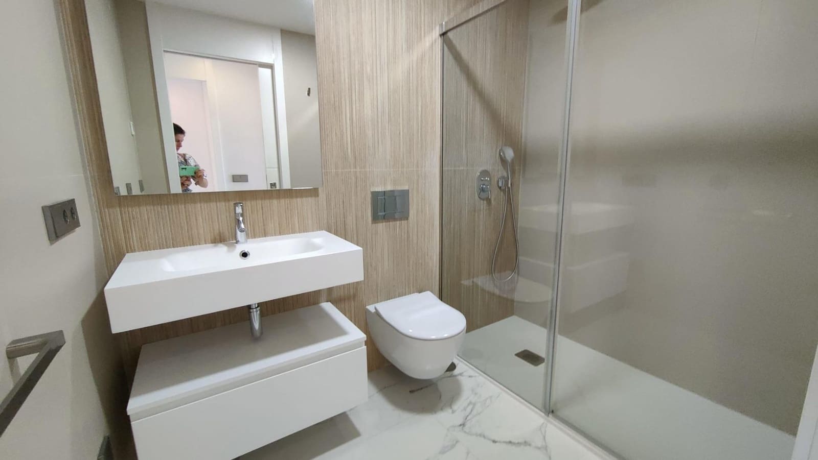 3 sypialnia Penthouse na sprzedaż w Benidorm z basenem garażem - 1 495 000 € (Ref: 9806475)