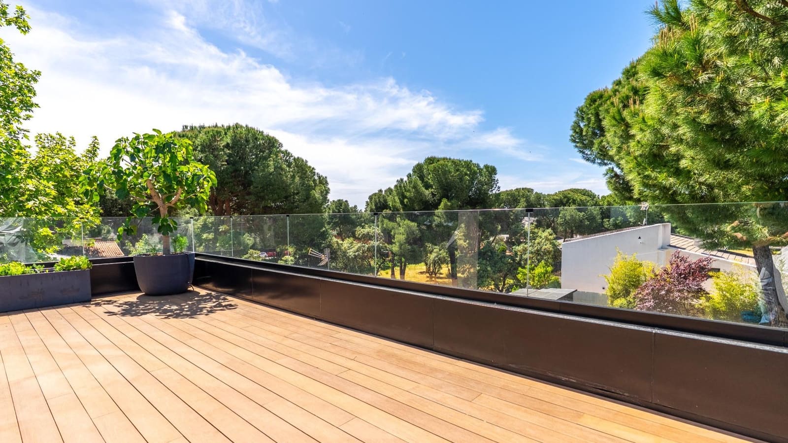 4 Zimmer Villa zu verkaufen in Pozuelo de Alarcon mit Pool Garage - 3.000.000 € (Ref: 9807959)