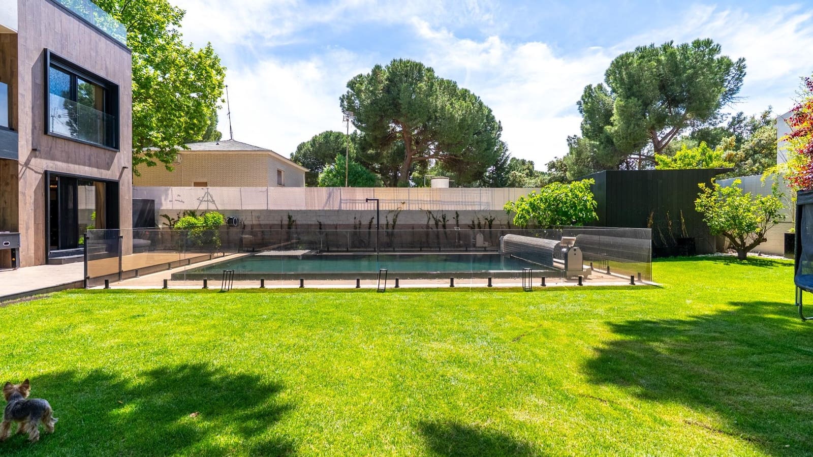 4 Zimmer Villa zu verkaufen in Pozuelo de Alarcon mit Pool Garage - 3.000.000 € (Ref: 9807959)