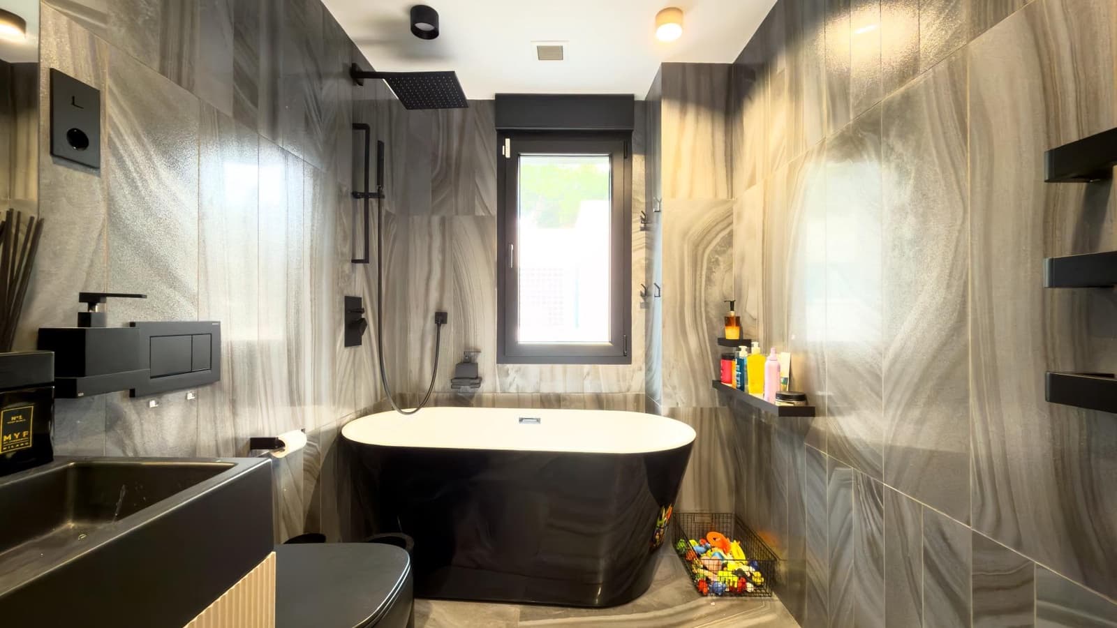 4 Zimmer Villa zu verkaufen in Pozuelo de Alarcon mit Pool Garage - 3.000.000 € (Ref: 9807959)