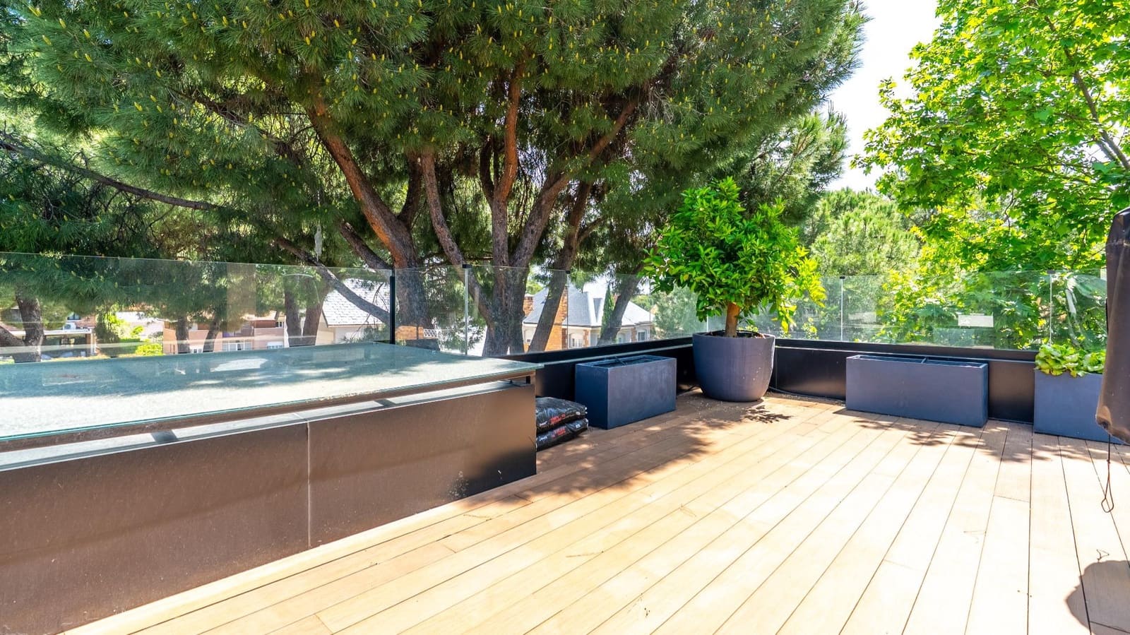 4 Zimmer Villa zu verkaufen in Pozuelo de Alarcon mit Pool Garage - 3.000.000 € (Ref: 9807959)