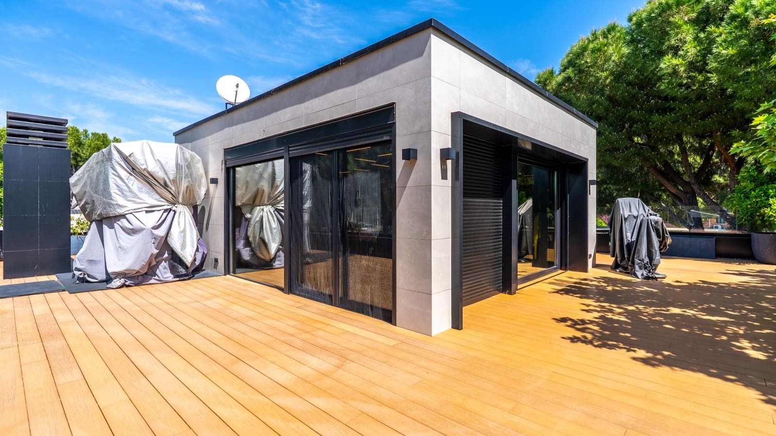 4 Zimmer Villa zu verkaufen in Pozuelo de Alarcon mit Pool Garage - 3.000.000 € (Ref: 9807959)