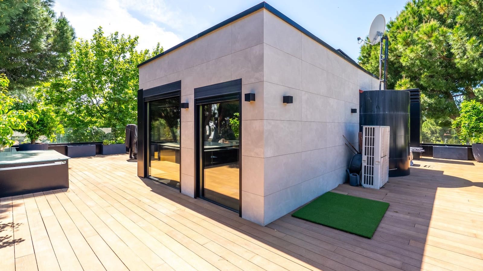 4 Zimmer Villa zu verkaufen in Pozuelo de Alarcon mit Pool Garage - 3.000.000 € (Ref: 9807959)