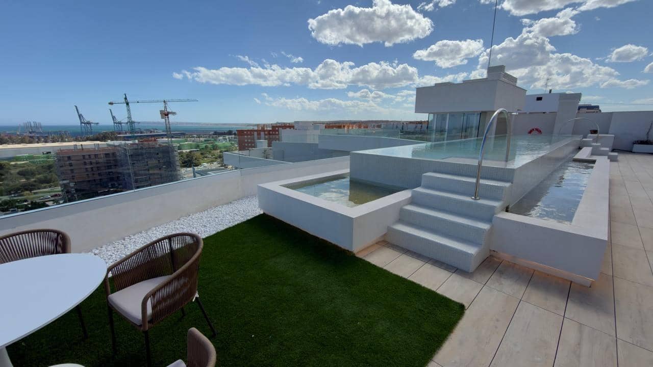 3 bedroom Apartment for sale in Alicante / Alacant city with garage - € 519,000 (Ref: 9814360)