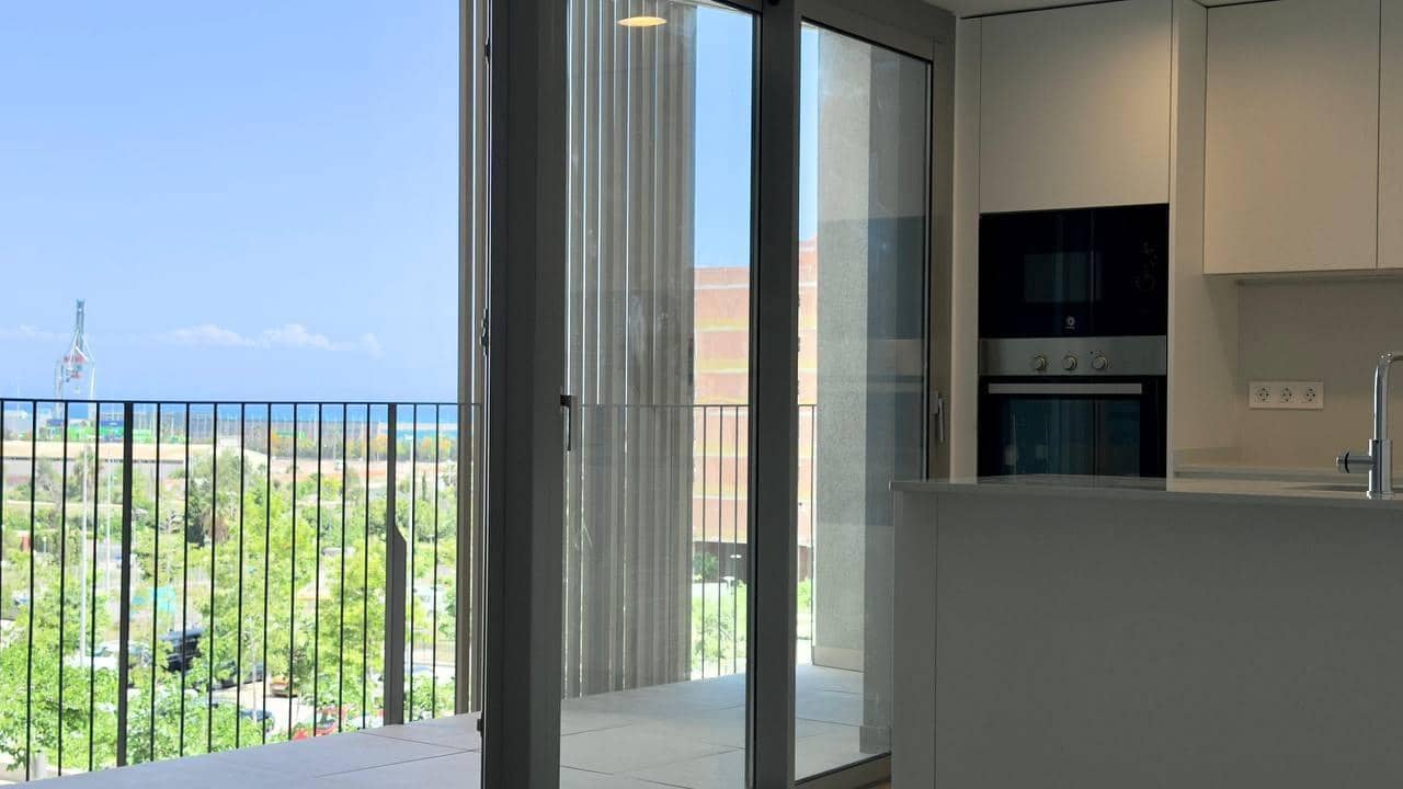 3 bedroom Apartment for sale in Alicante / Alacant city with garage - € 519,000 (Ref: 9814360)