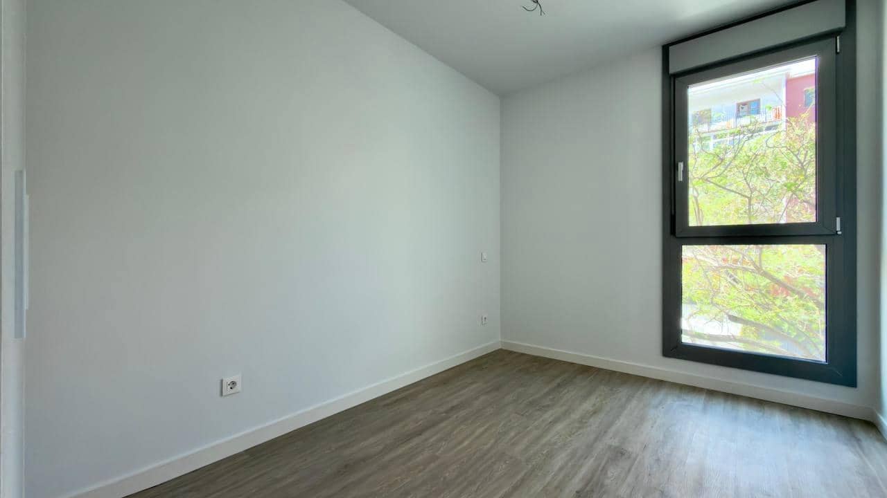 3 bedroom Apartment for sale in Alicante / Alacant city with garage - € 519,000 (Ref: 9814360)