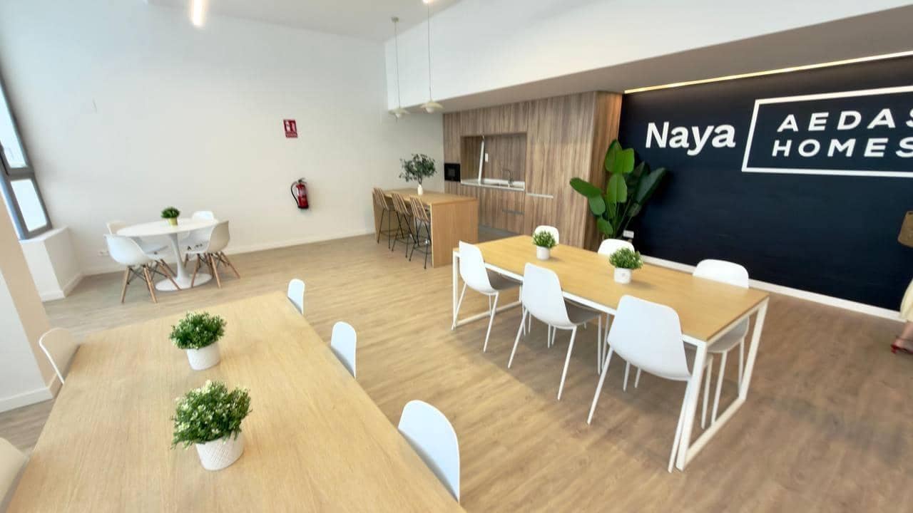 3 bedroom Apartment for sale in Alicante / Alacant city with garage - € 519,000 (Ref: 9814360)