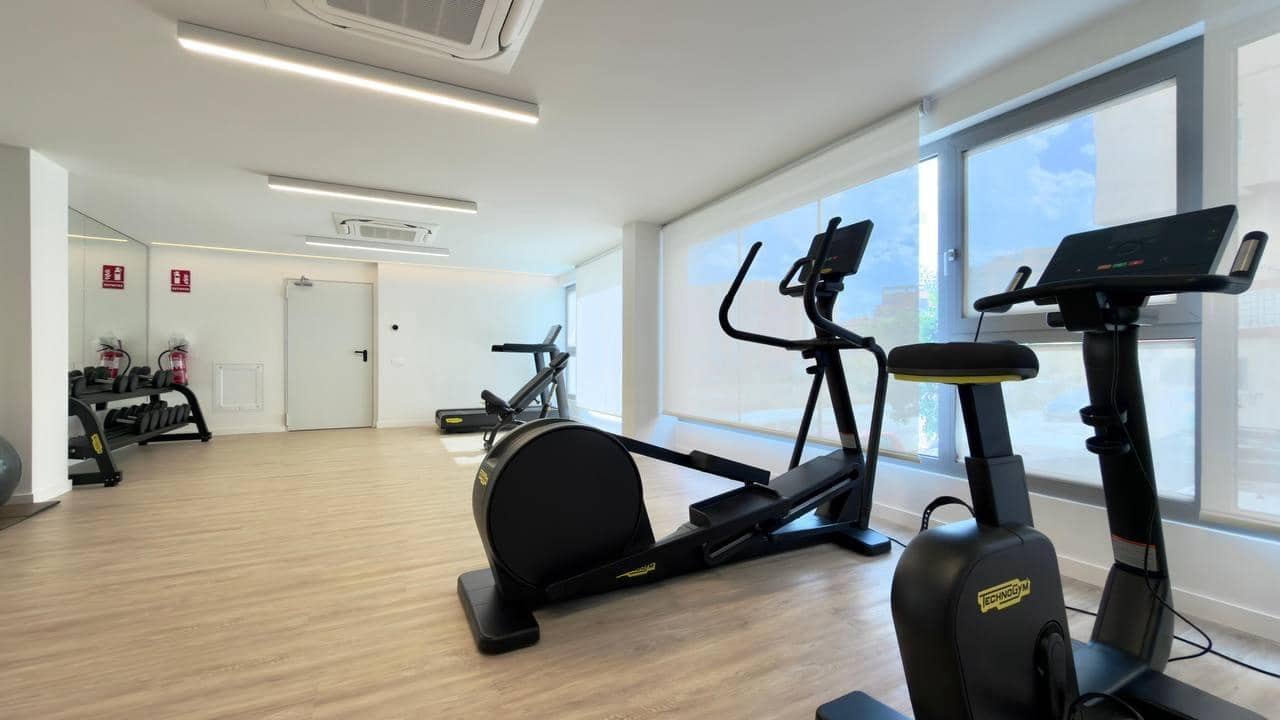 3 bedroom Apartment for sale in Alicante / Alacant city with garage - € 519,000 (Ref: 9814360)