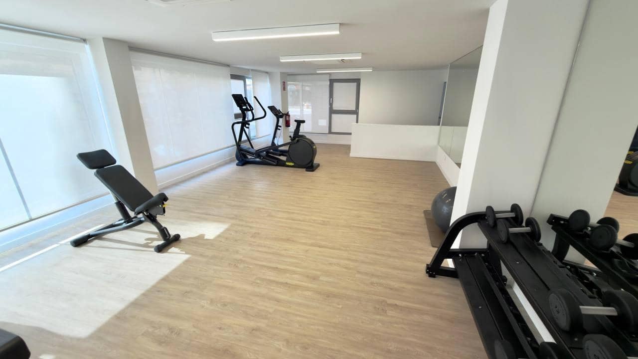 3 bedroom Apartment for sale in Alicante / Alacant city with garage - € 519,000 (Ref: 9814360)