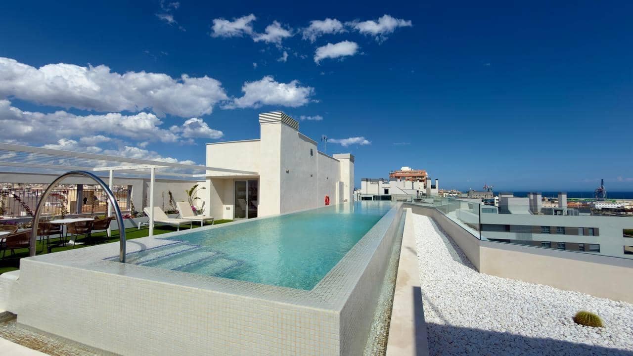 3 bedroom Apartment for sale in Alicante / Alacant city with garage - € 519,000 (Ref: 9814360)