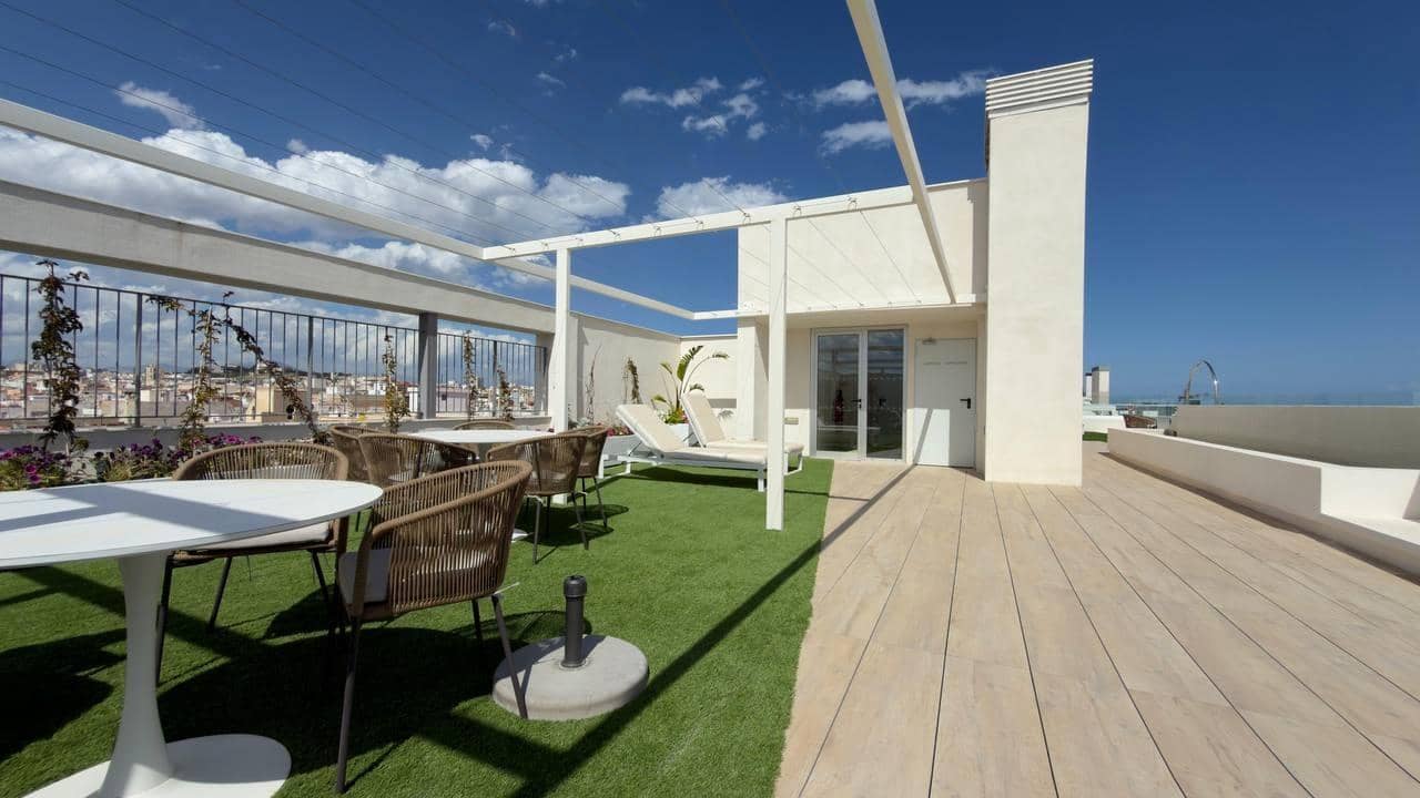 3 bedroom Apartment for sale in Alicante / Alacant city with garage - € 519,000 (Ref: 9814360)